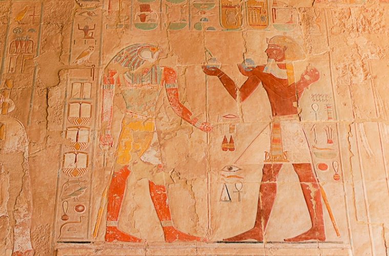 Decoration on the wall of the Hatshepsut Temple.jpg